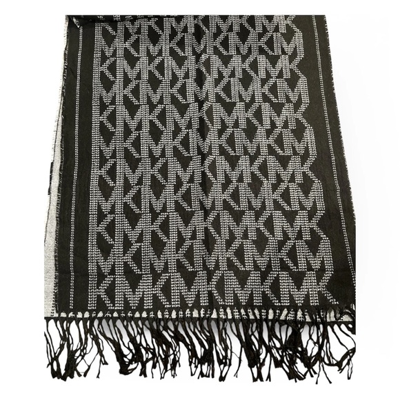 Michael Kors Black and White PatternedScarf